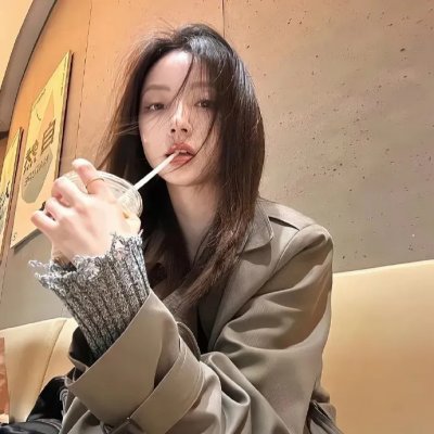 何班主和他的情人